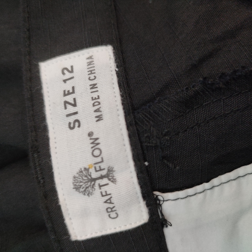 Craft + Flow Shorts - Picture 11 of 12